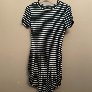 Dark green/white striped t-shirt dress